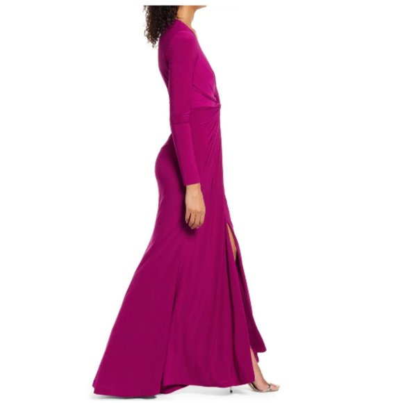 Vince Camuto Twist Front Long Sleeve 